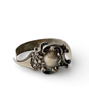 Vintage Signed Art Nouveau Floral Spoon Knife Cuff Bracelet